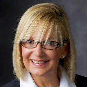 Meet your Posher, Jeanne